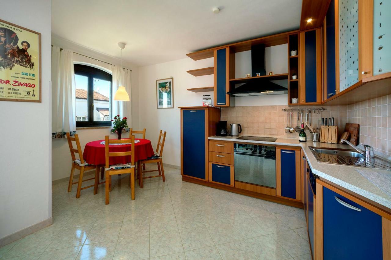 Apartment Kika Пореч Экстерьер фото