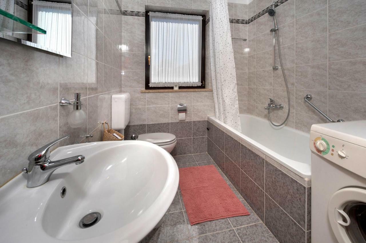 Apartment Kika Пореч Экстерьер фото